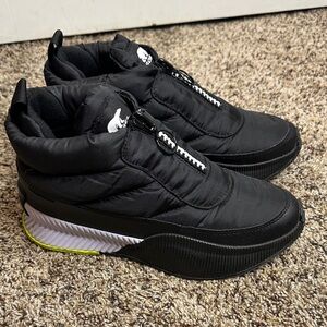 Sorel Out and ‘N About Puffy Zip Puffy boots